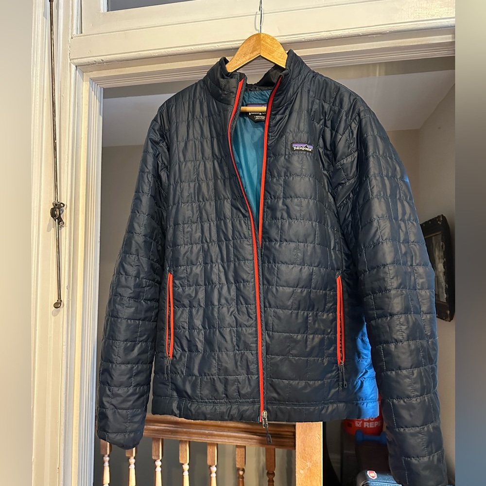 Men’s Patagonia nano puff jacket